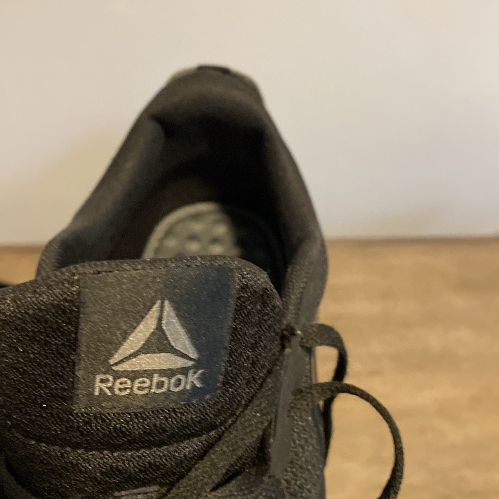 Unisex Reebox size 11 - Picture 11 of 11